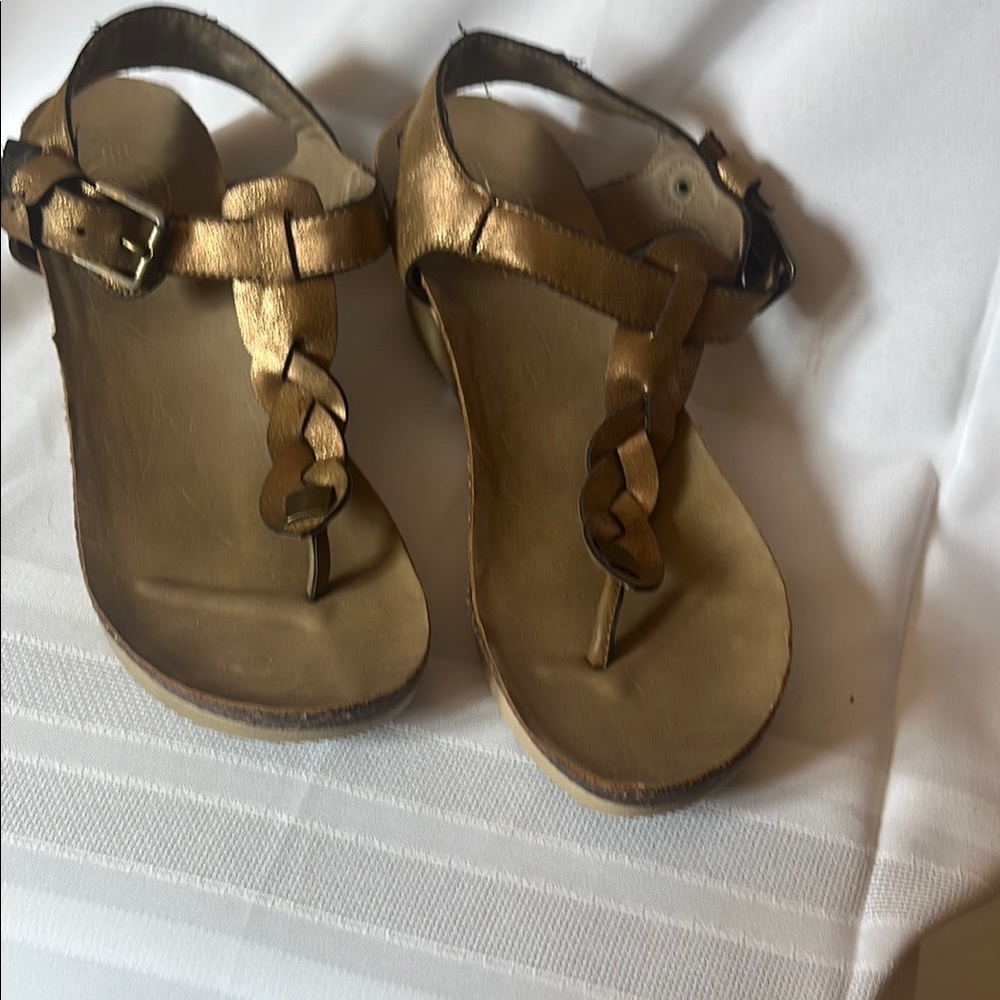 Elegant Gold and Cream Wedge Sandals with Ankle Strap